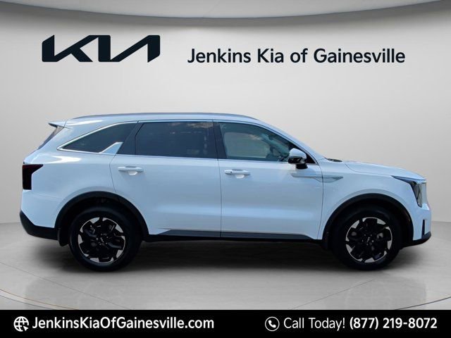 New 2026 Kia Sorento S FWD image 2