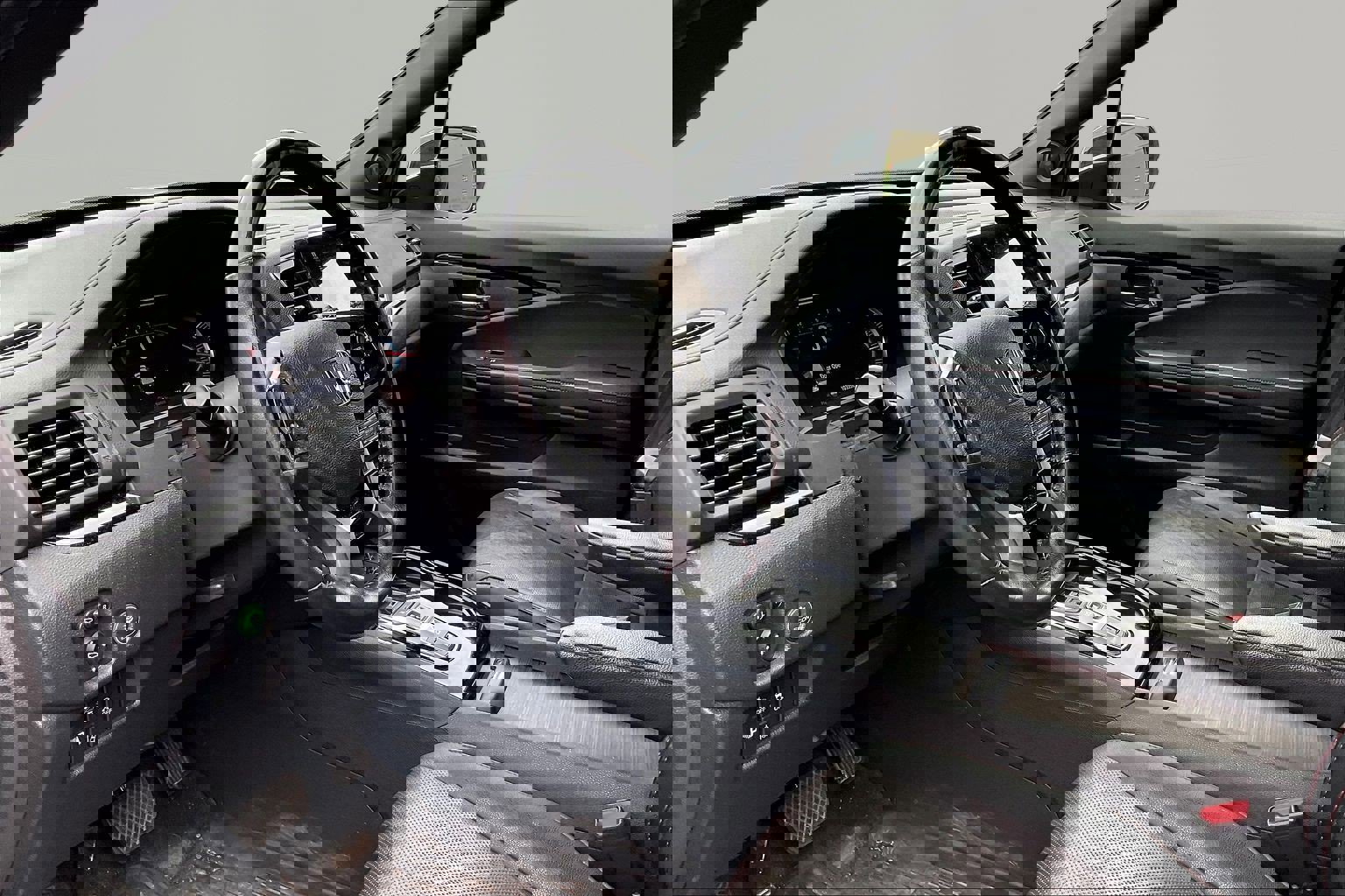 Used 2021 Honda Pilot Black Edition image 17