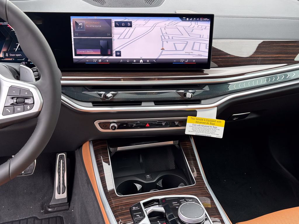 New 2026 BMW X5 xDrive40i w/ M Sport Package AWD/4WD image 24