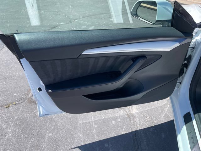 Used 2022 Tesla Model 3 Long Range AWD/4WD image 15