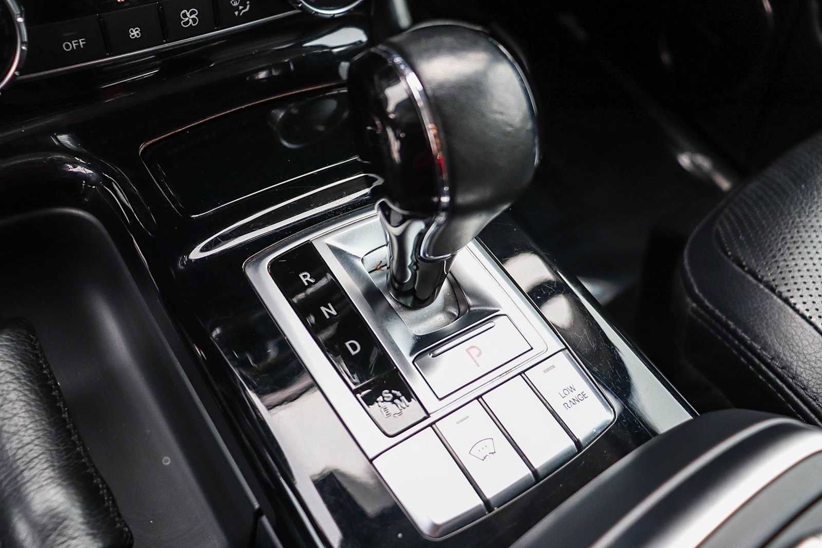 Used 2016 Mercedes-Benz G 550 image 25