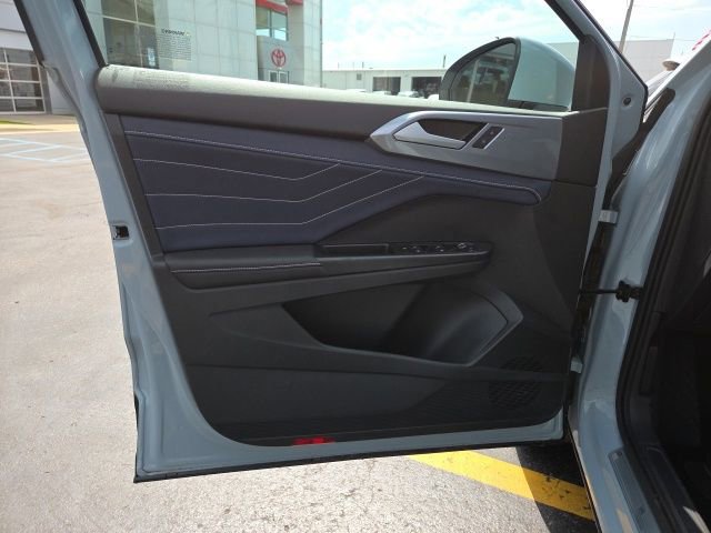 Used 2025 Volkswagen Taos SEL w/ Black Wheel Plus Package AWD/4WD image 12