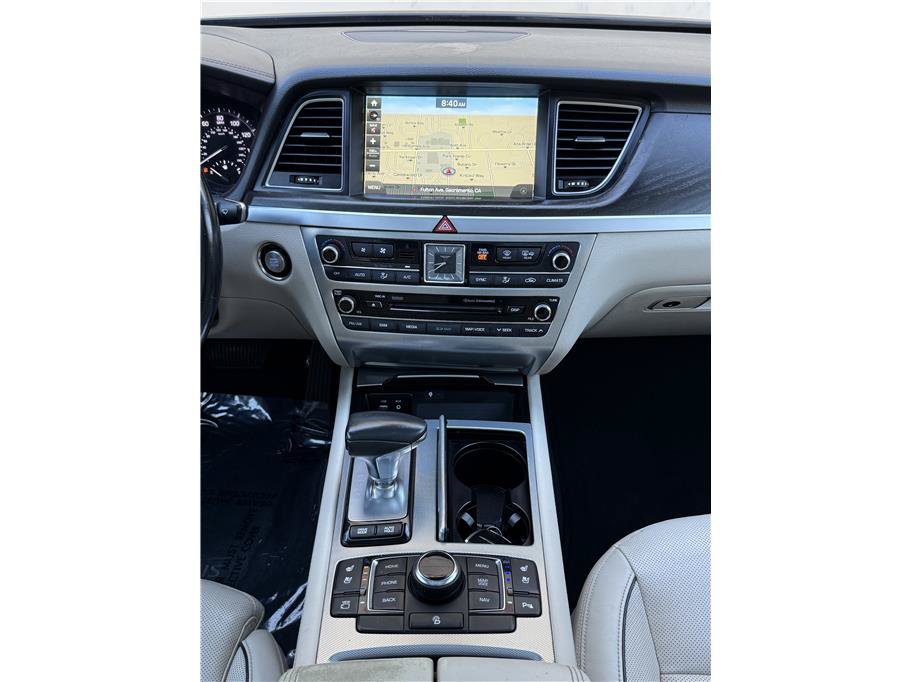 Used 2018 Genesis G80 3.8 w/ Option Group 03 RWD image 12