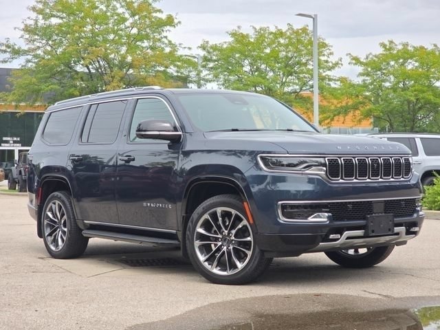Used 2024 Jeep Wagoneer Series II w/ Convenience Group I AWD/4WD image 2