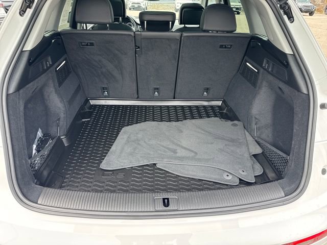 Used 2023 Audi Q5 2.0T Premium Plus w/ Premium Plus Package image 29