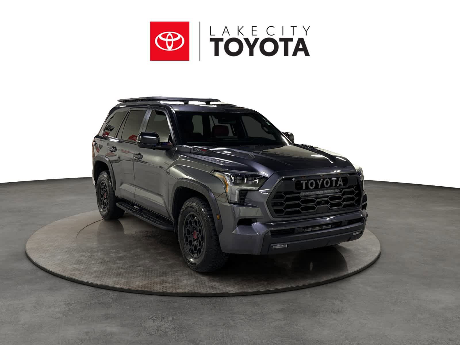 Used 2025 Toyota Sequoia TRD Pro AWD/4WD image 12