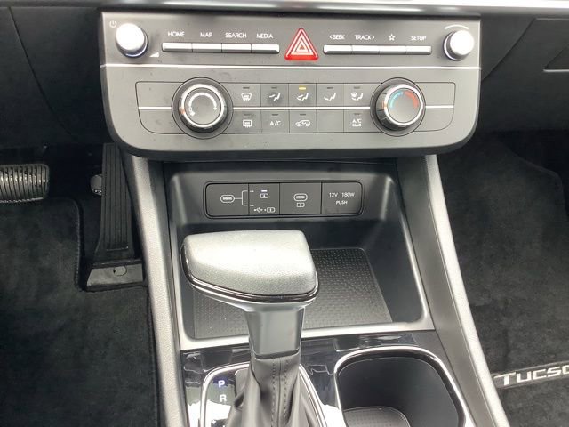 Certified 2026 Hyundai Tucson SE FWD image 32