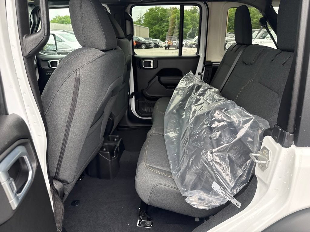 New 2026 Jeep Wrangler Unlimited Sport AWD/4WD image 19