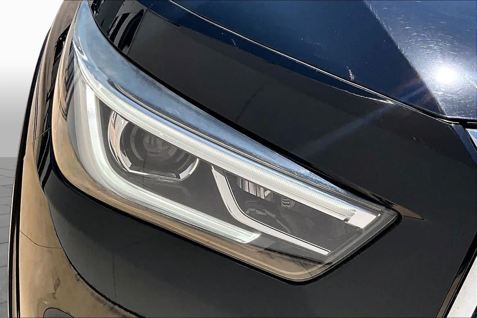 Used 2019 INFINITI QX80 Luxe w/ Proassist Package RWD image 28