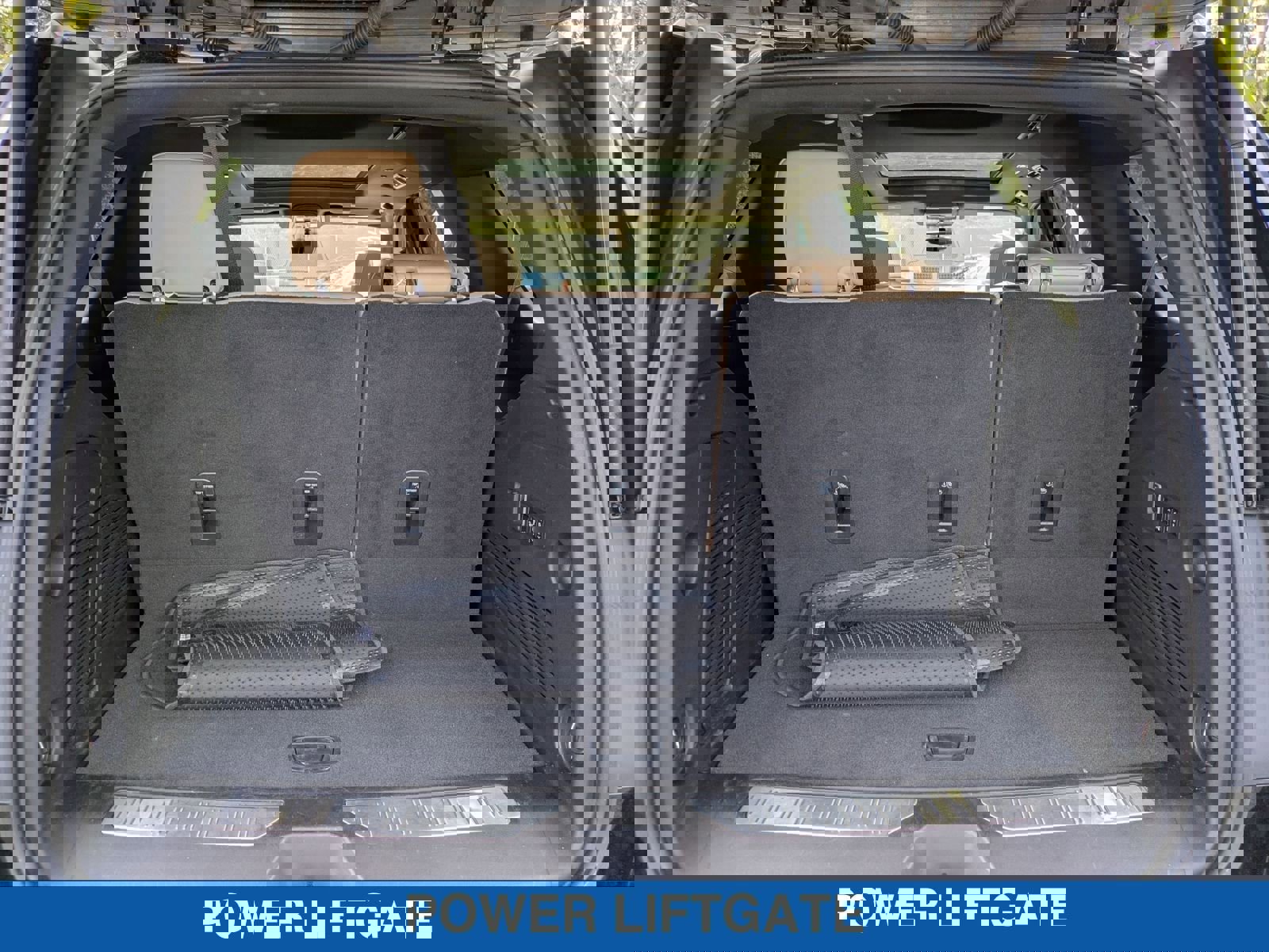 Used 2022 Chevrolet Tahoe Premier image 35