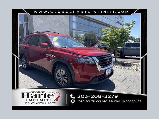 Used 2023 Nissan Pathfinder SV w/ SV Premium Package AWD/4WD image 1