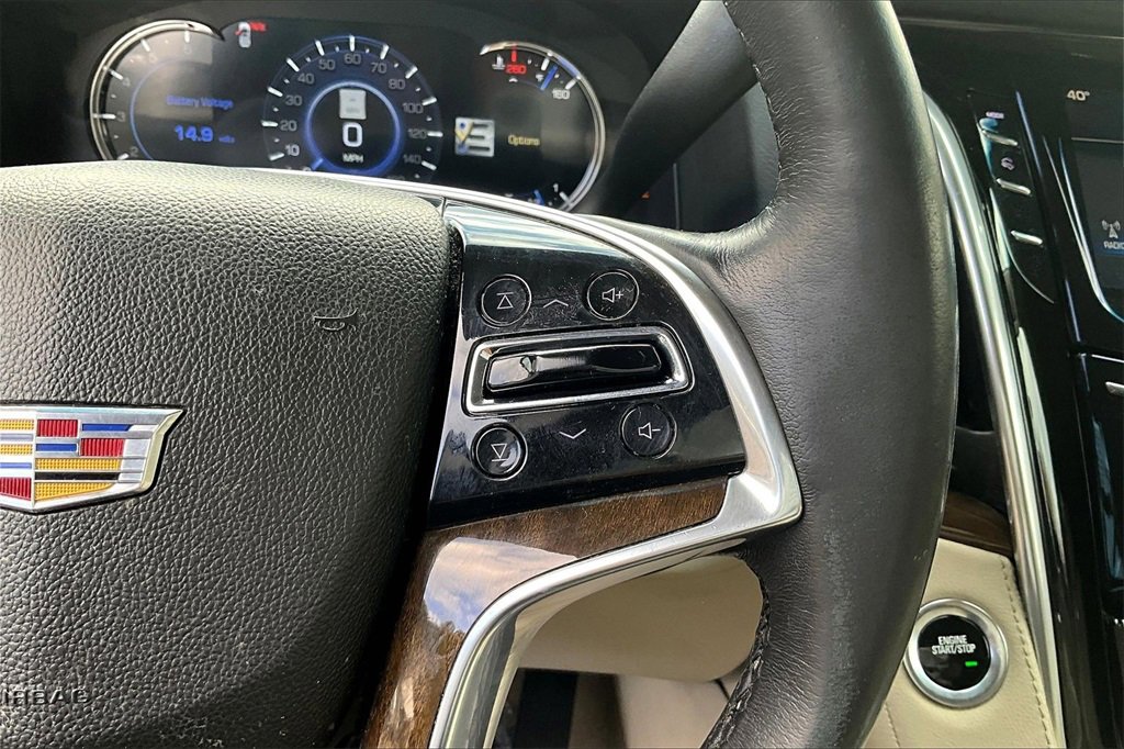 Used 2020 Cadillac Escalade Luxury image 12