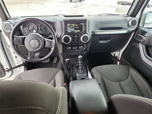 Used 2017 Jeep Wrangler Unlimited Sahara image 17