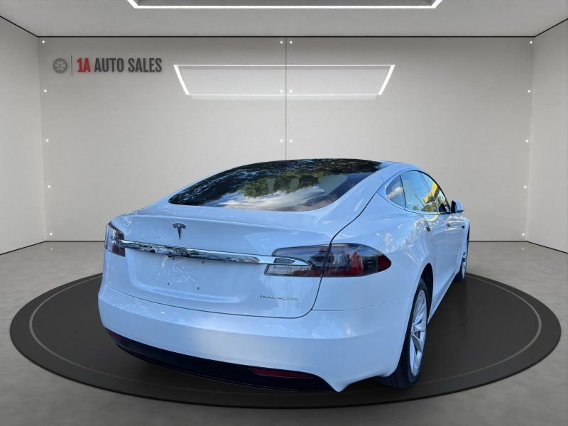 Used 2020 Tesla Model S Long Range image 5