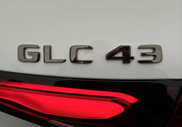 New 2026 Mercedes-Benz GLC 43 AMG 4MATIC image 9
