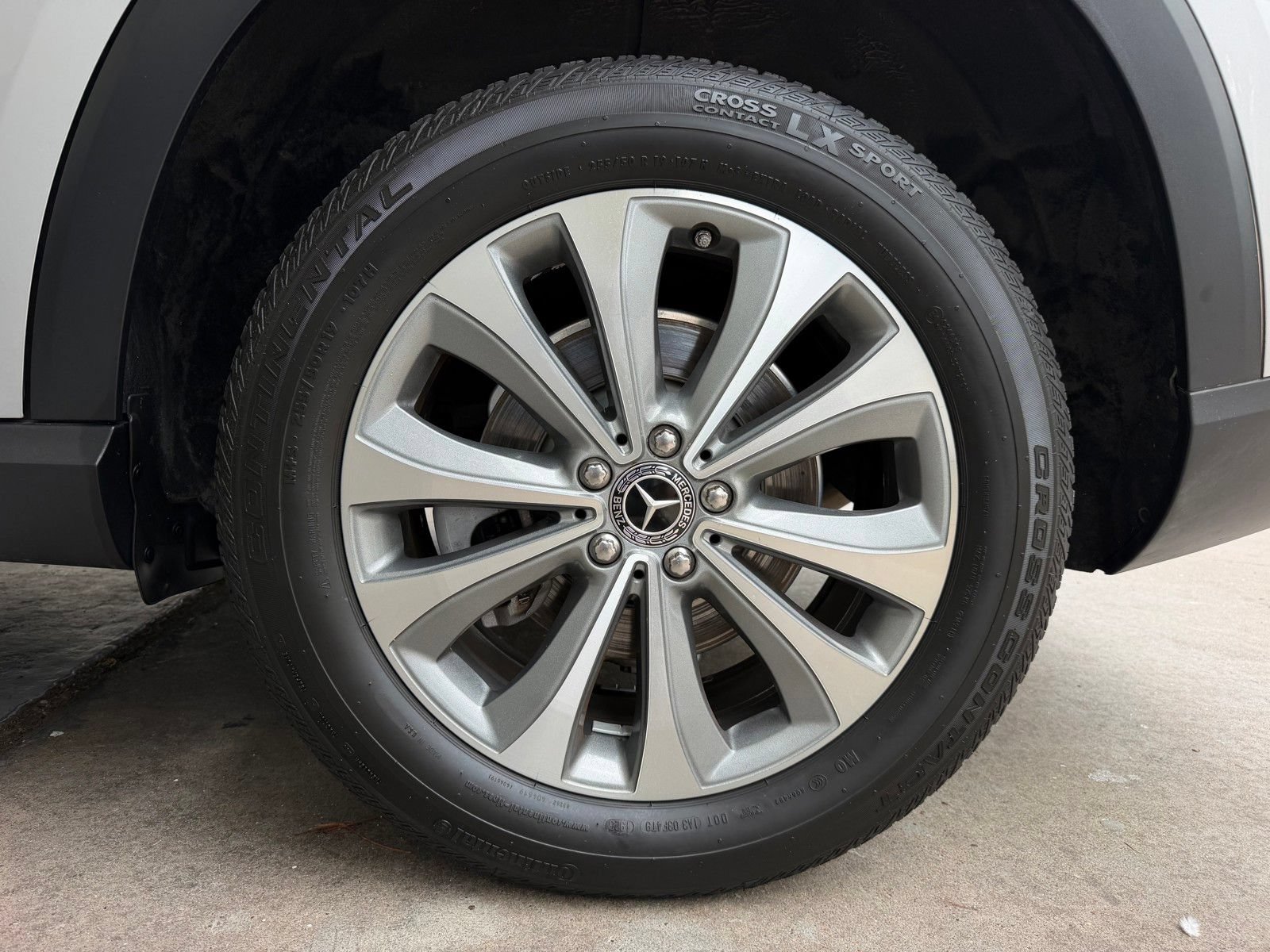 Certified 2020 Mercedes-Benz GLE 350 4MATIC image 23