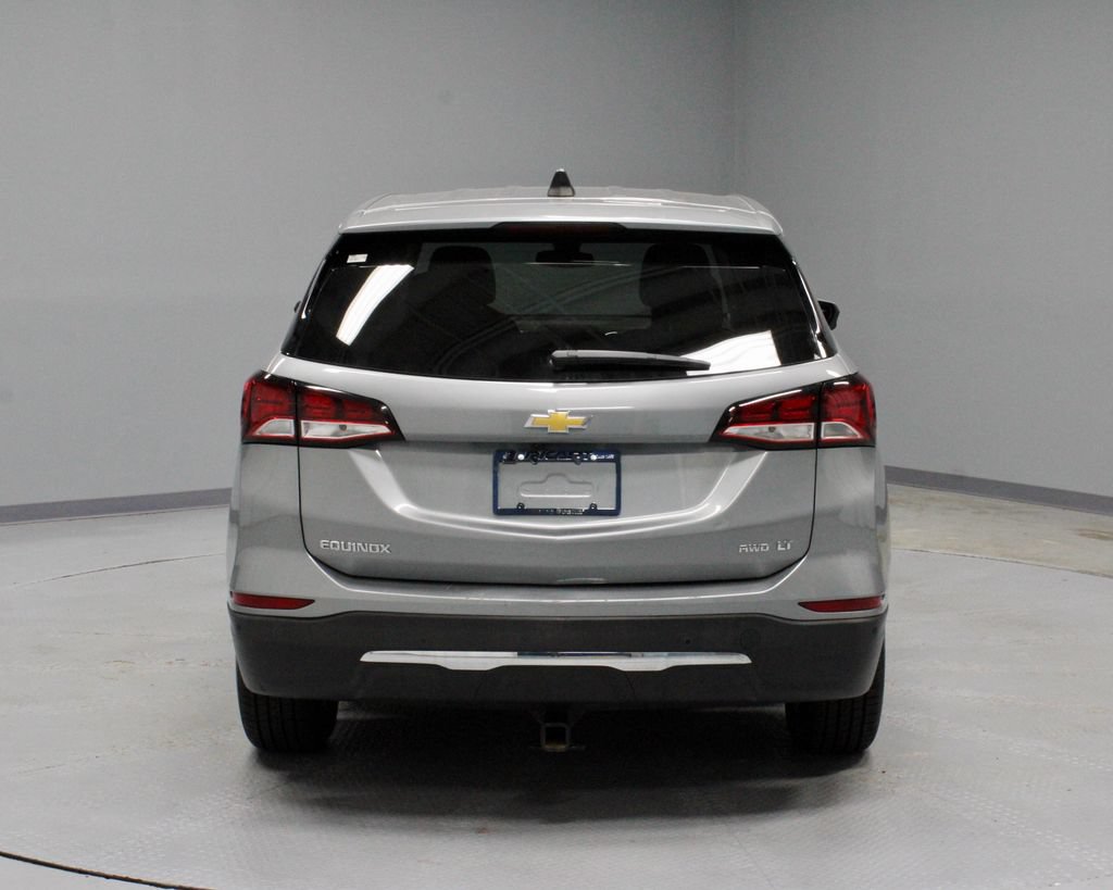 Used 2024 Chevrolet Equinox LT AWD/4WD image 10