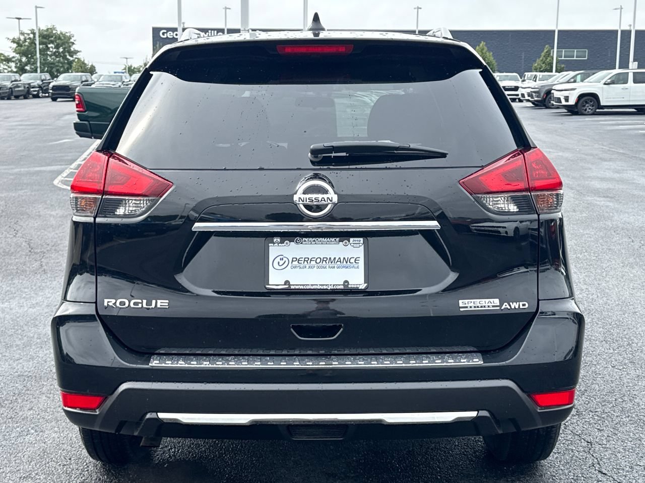 Used 2020 Nissan Rogue S AWD/4WD image 4