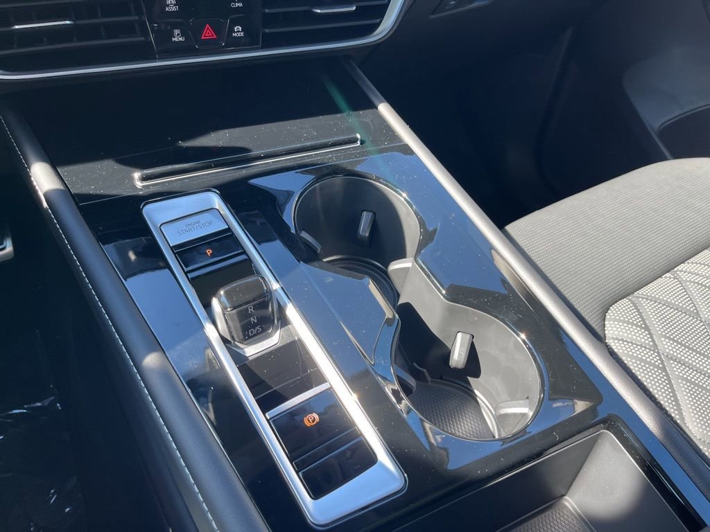 New 2026 Volkswagen Atlas SEL Premium R-Line AWD/4WD image 18