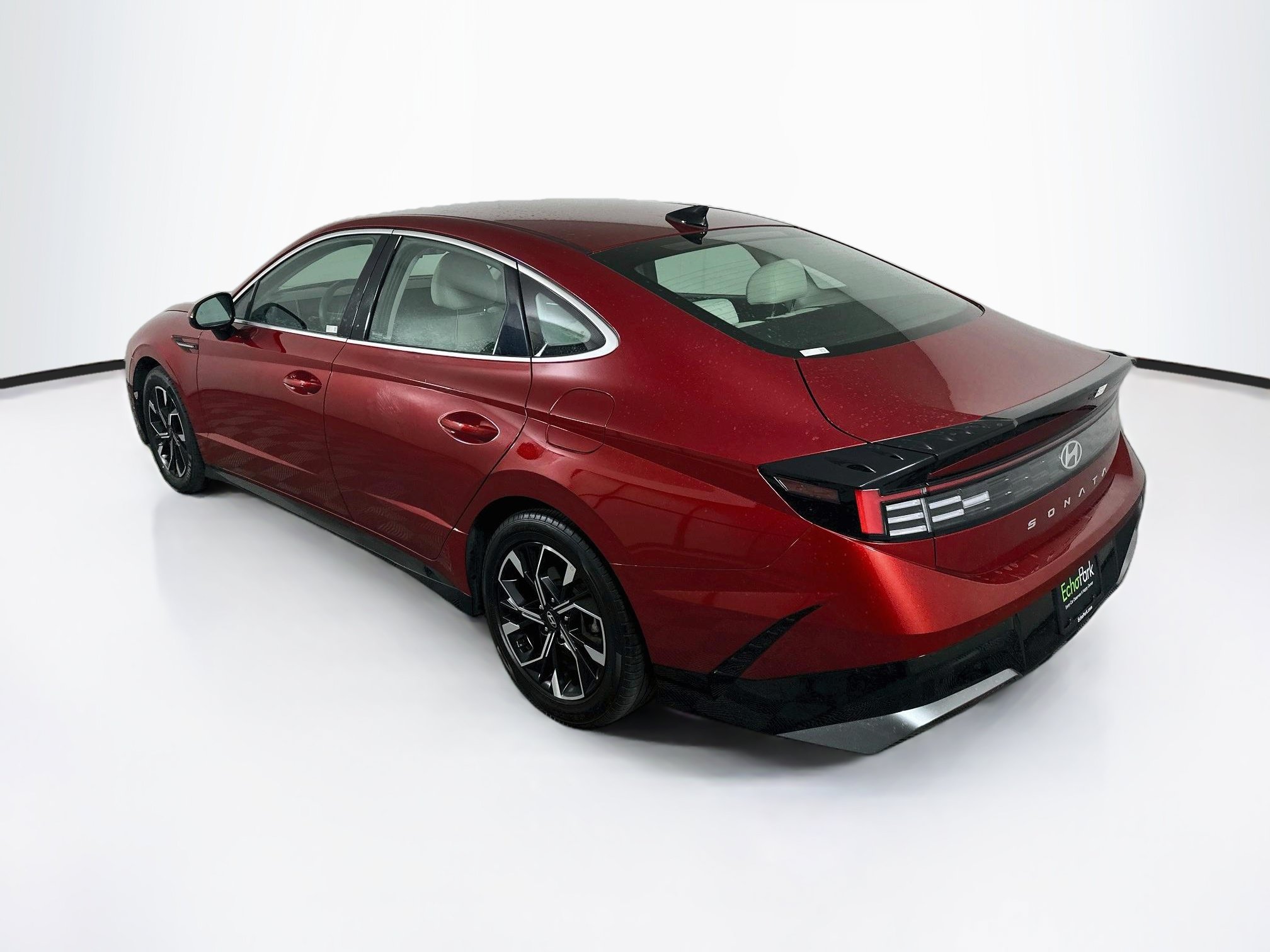 Used 2025 Hyundai Sonata SEL FWD image 5