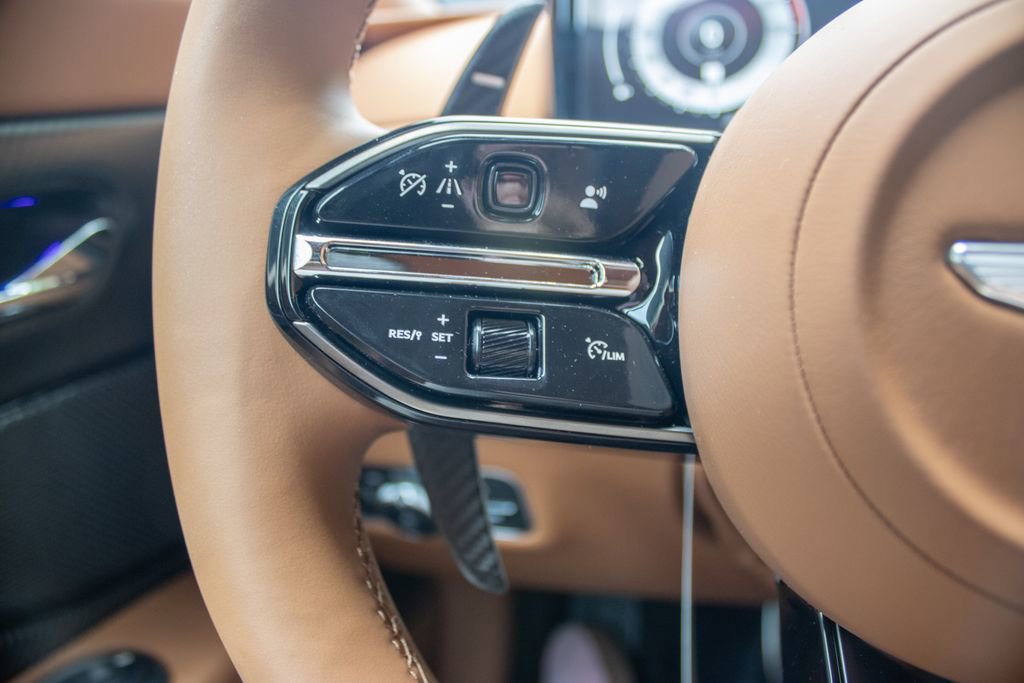 New 2025 Aston Martin DB12 Coupe image 13