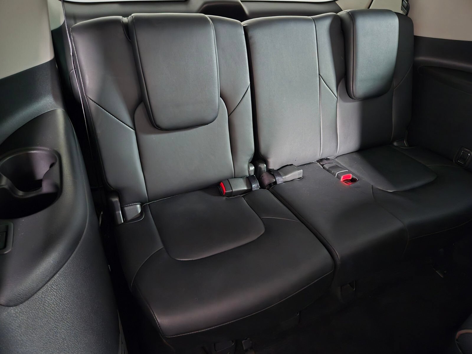 Used 2023 Nissan Armada Platinum w/ Captain's Chairs Package AWD/4WD image 18