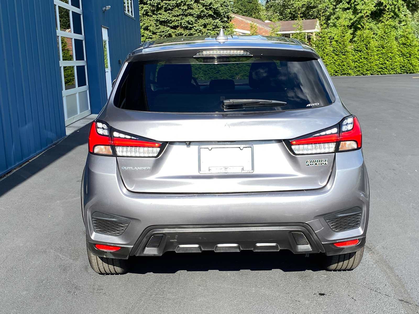 Used 2020 Mitsubishi Outlander Sport SE AWD/4WD image 12