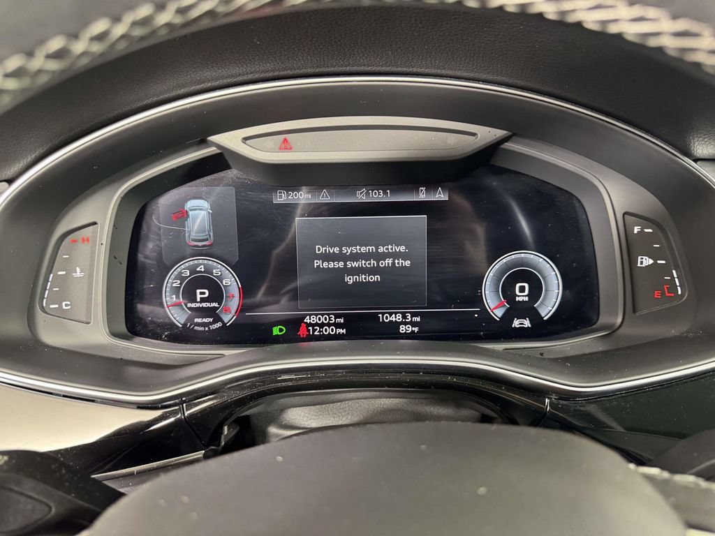 Used 2021 Audi Q8 Premium Plus AWD/4WD image 3