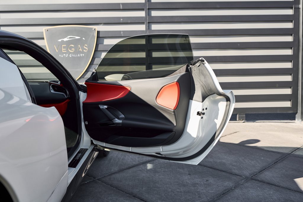 Used 2022 Ferrari SF90 Stradale image 34