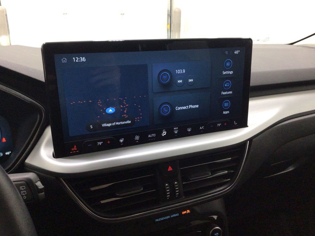 Used 2023 Ford Escape Platinum image 14