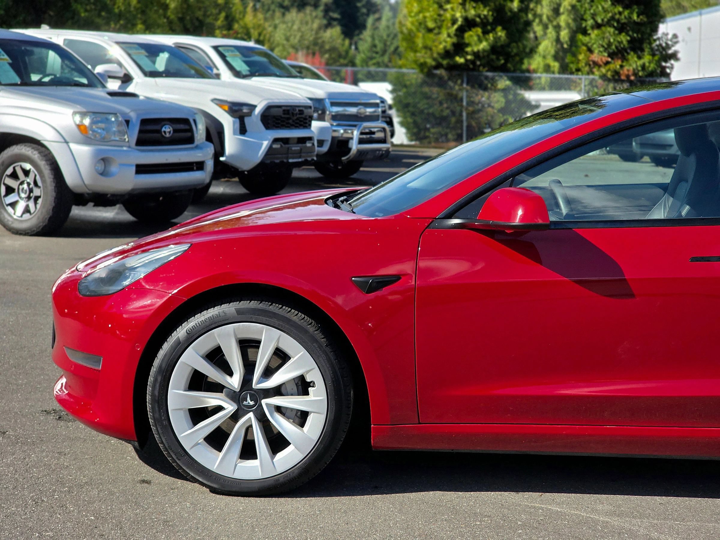 Used 2021 Tesla Model 3 Standard Range Plus RWD image 7