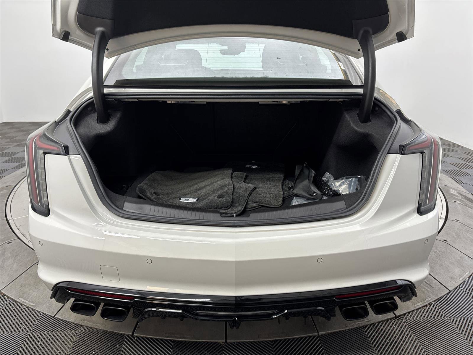 Used 2022 Cadillac CT5 V Blackwing w/ Parking Package image 21