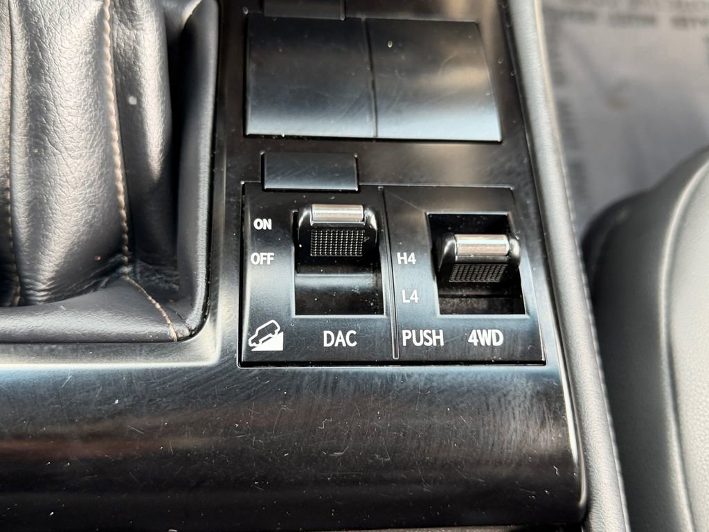 Used 2021 Lexus GX 460 Premium w/ Premium Package image 29