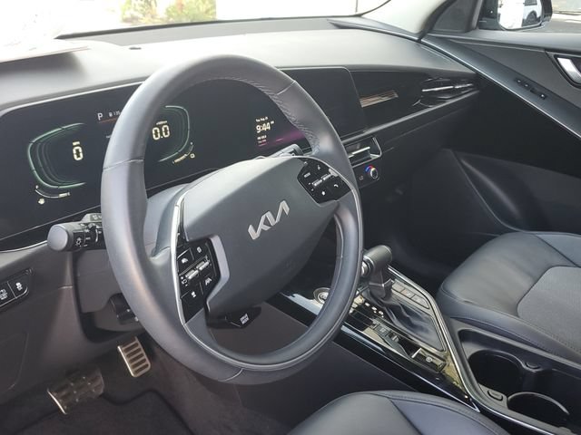 Certified 2024 Kia Niro EX Touring FWD image 21