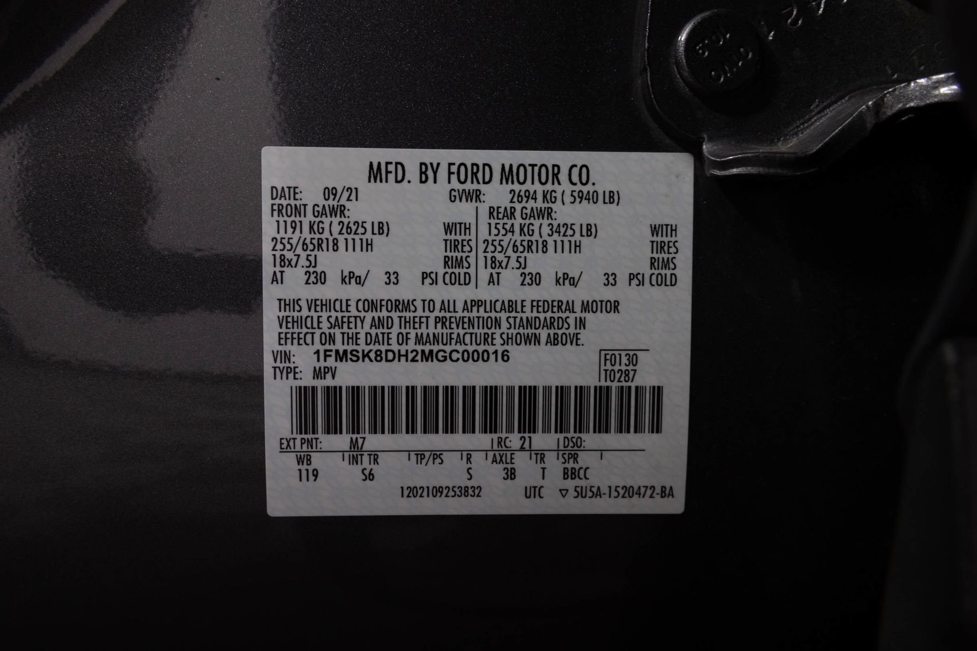 Used 2021 Ford Explorer XLT w/ Equipment Group 202A AWD/4WD image 50