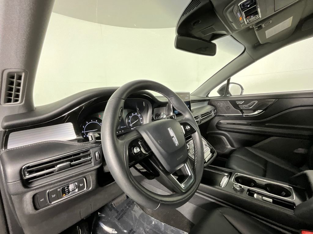 Used 2022 Lincoln Corsair FWD image 15