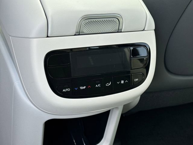 New 2026 Hyundai Ioniq 9 SE image 16