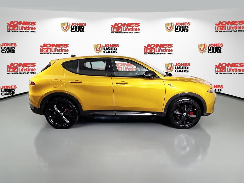 Used 2024 Dodge Hornet R/T Plus AWD/4WD image 18
