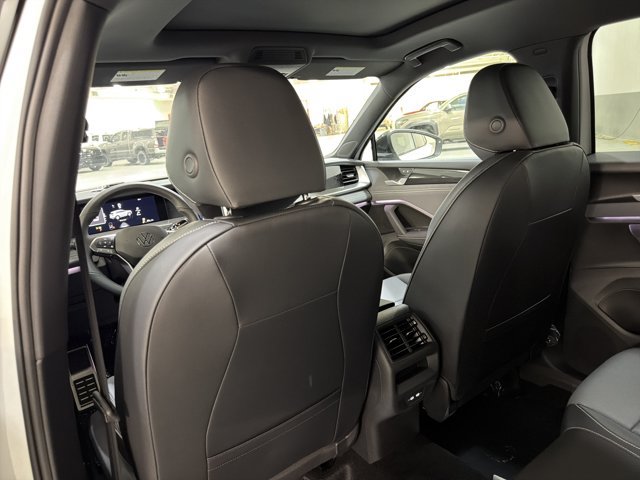 New 2026 Volkswagen Tiguan SE R-Line AWD/4WD image 20