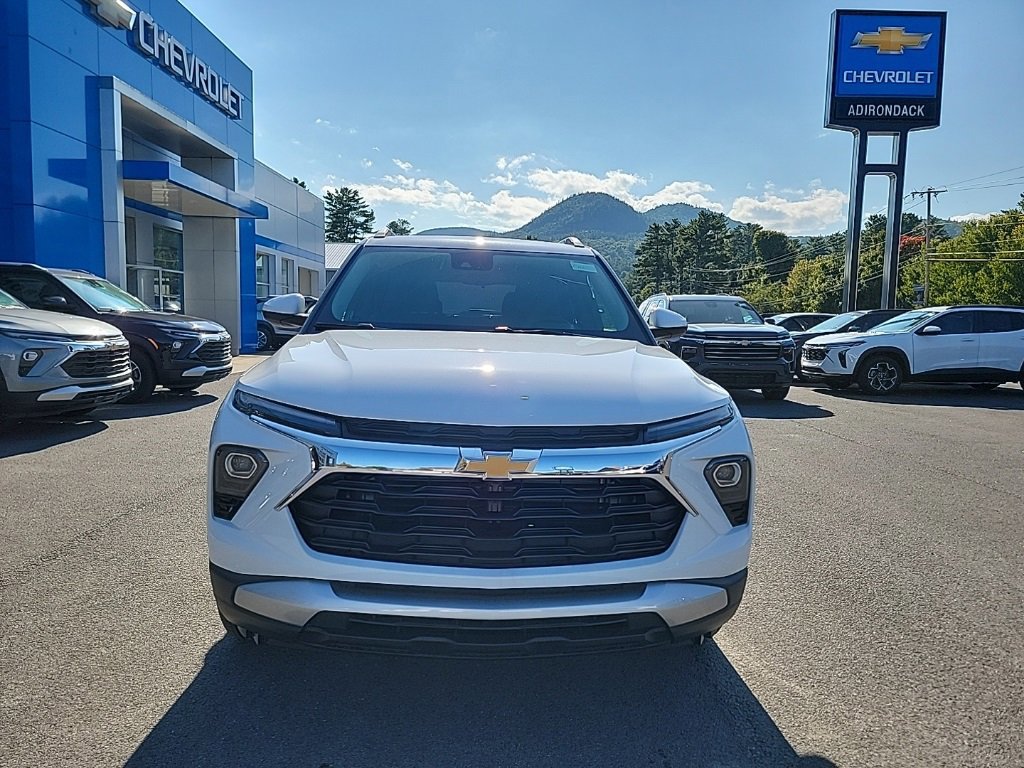 New 2026 Chevrolet TrailBlazer LT w/ LT Cold Weather Package image 2