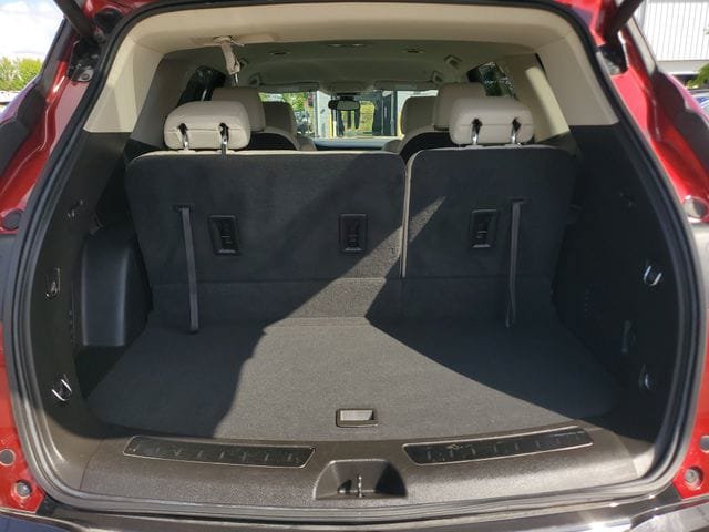 Used 2023 Buick Enclave Essence FWD image 9
