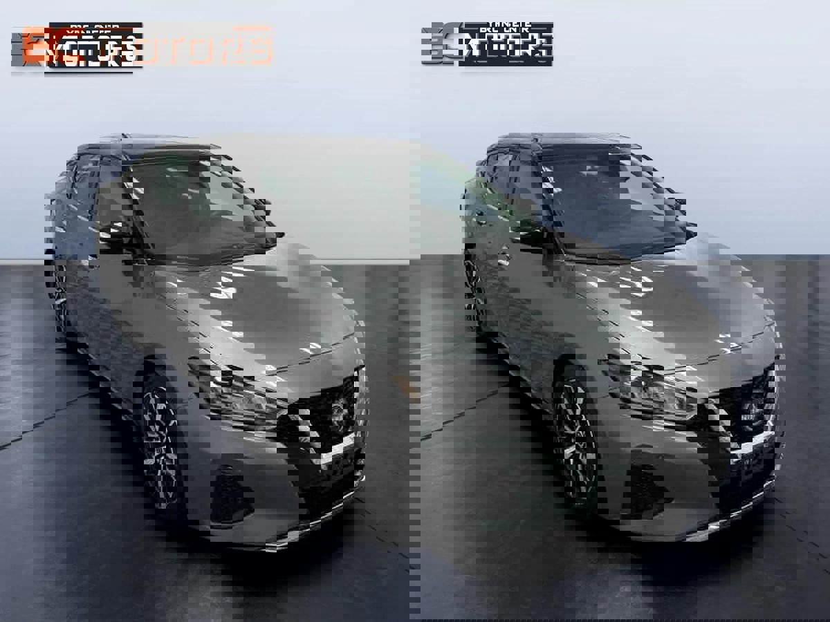 Used 2023 Nissan Maxima SL image 7