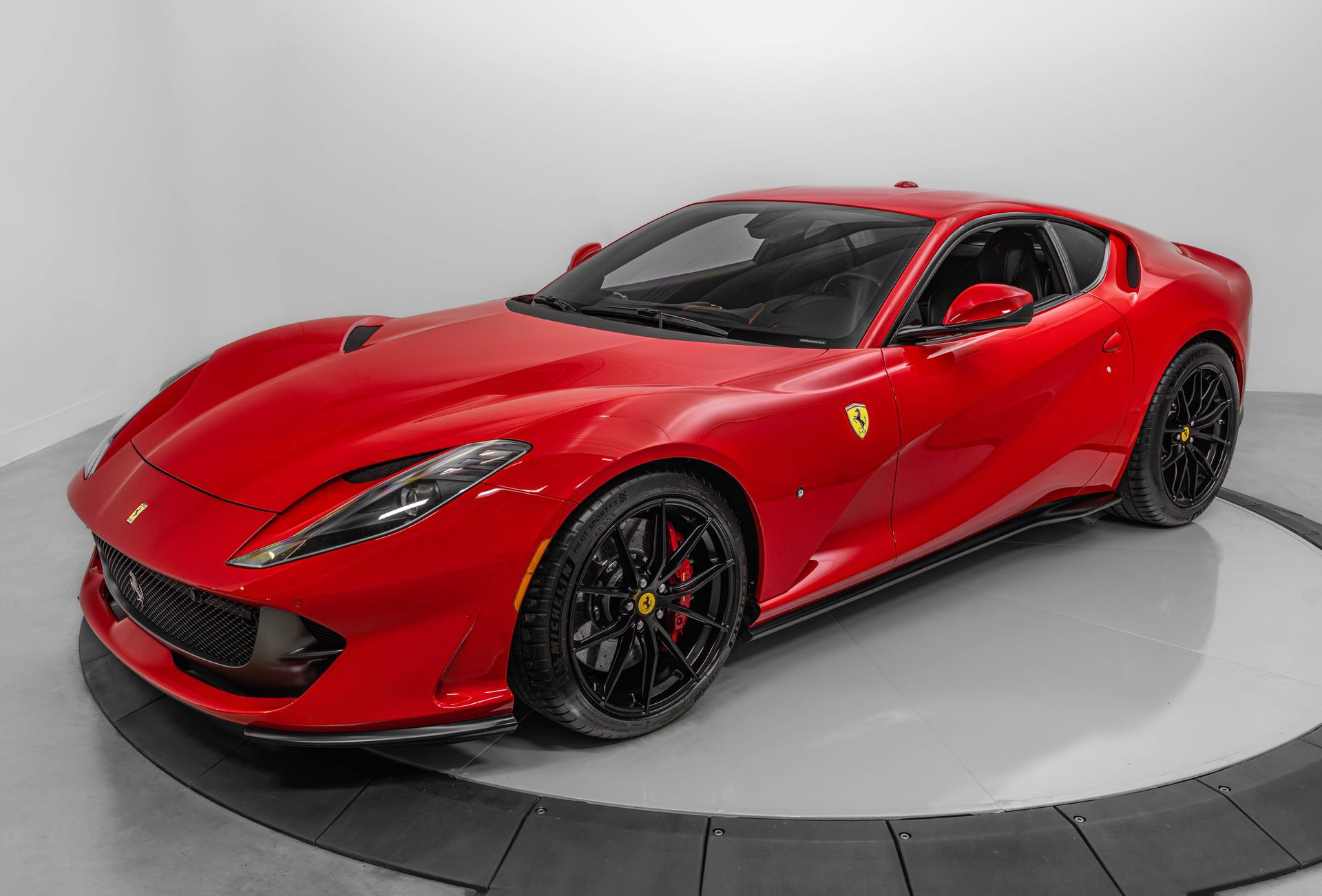 Certified 2019 Ferrari 812 Superfast RWD image 12