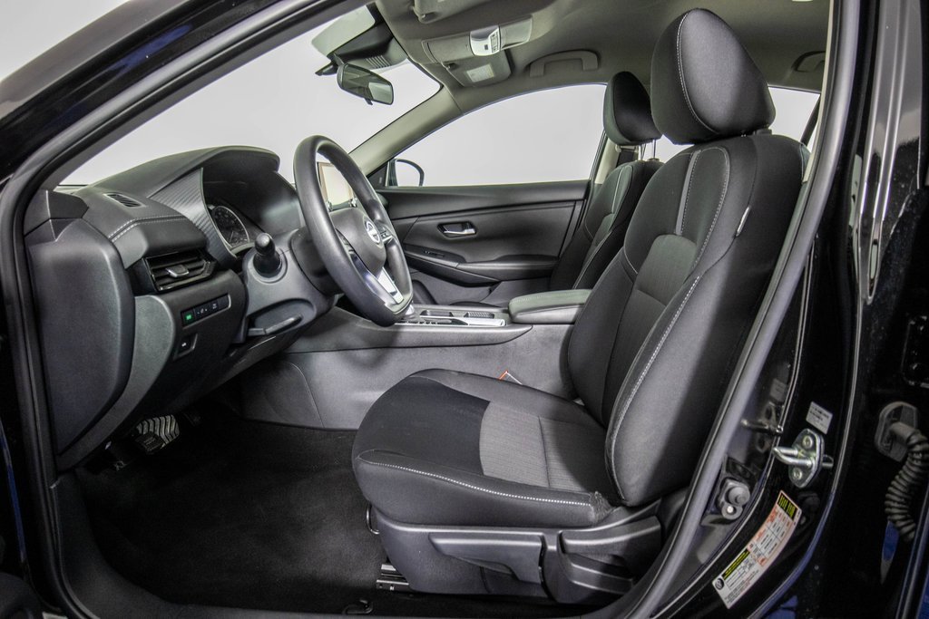 Used 2024 Nissan Sentra SV w/ Trunk Package image 9