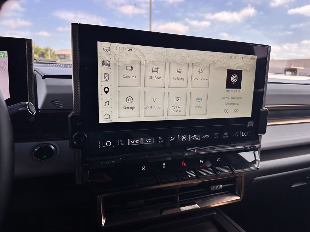 Used 2025 GMC Hummer EV 3X AWD/4WD image 10