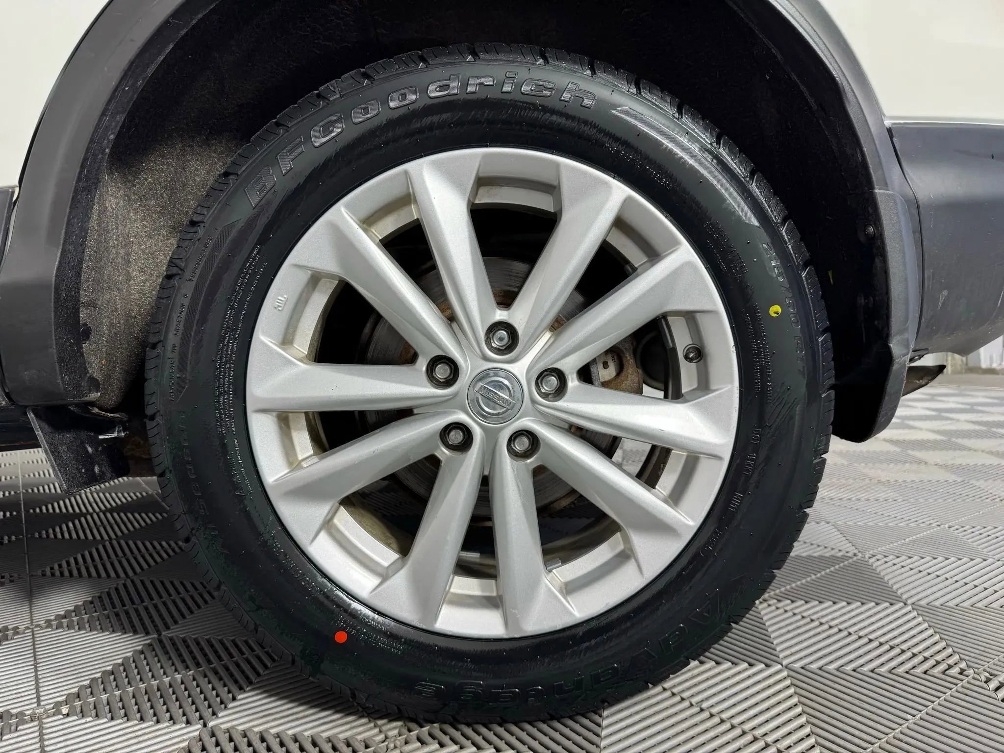 Used 2018 Nissan Rogue Sport S w/ S Appearance Package image 39