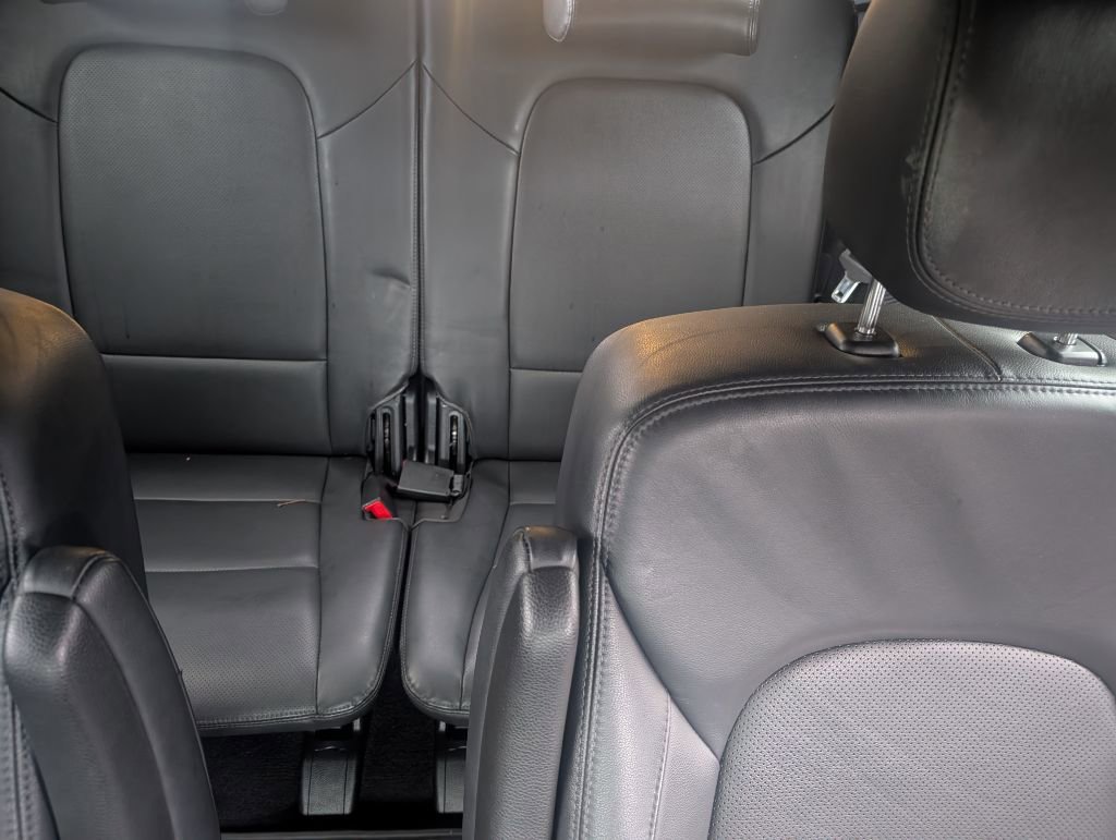 Used 2015 Hyundai Santa Fe Limited w/ Option Group 04 image 19