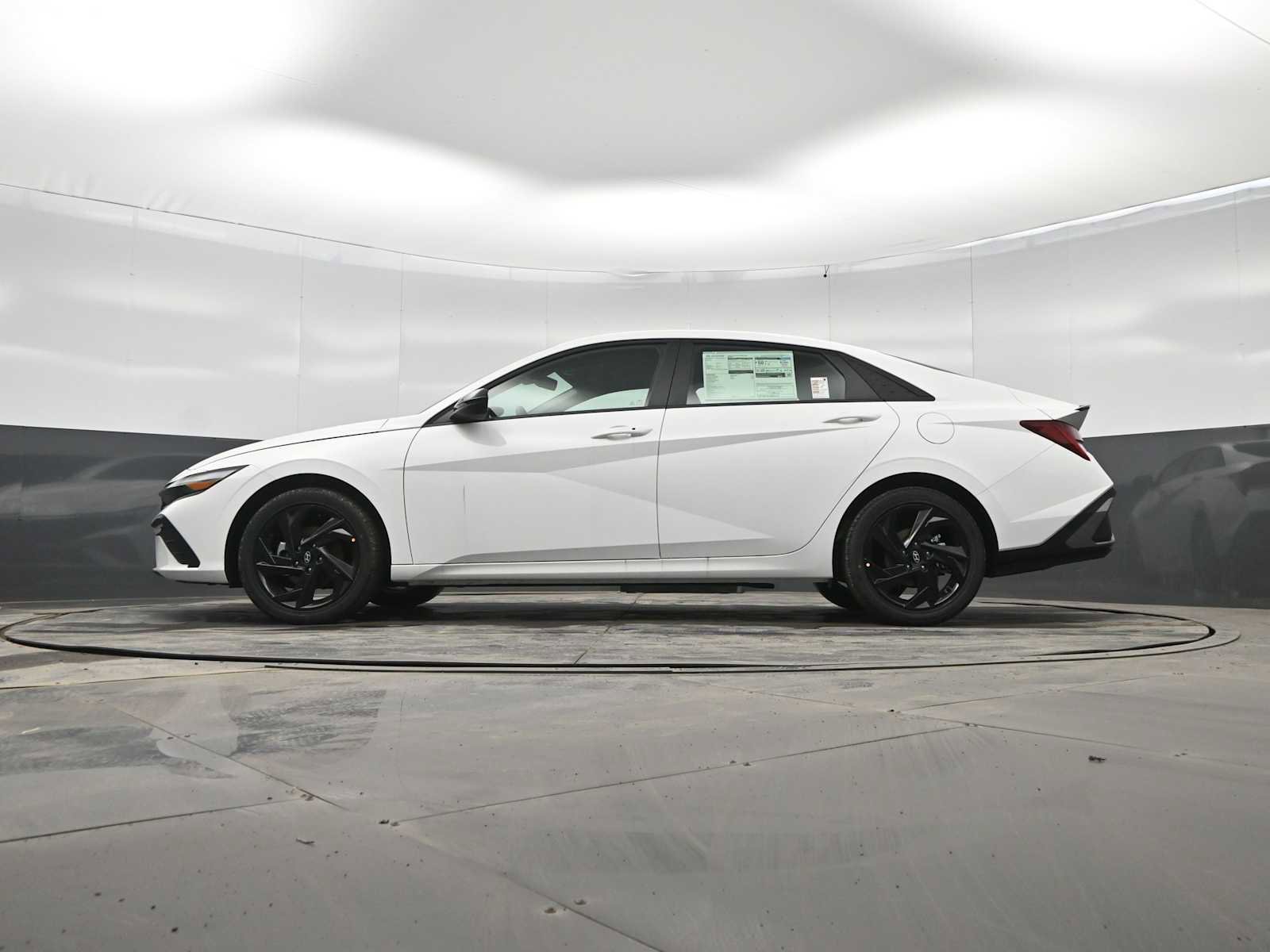New 2026 Hyundai Elantra Sport image 35
