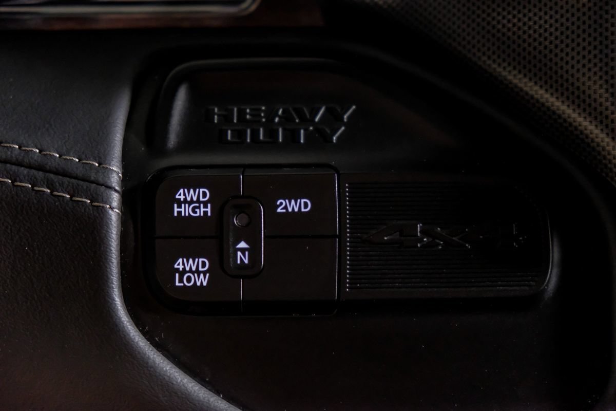 Used 2023 RAM 2500 Limited w/ Night Edition AWD/4WD image 26