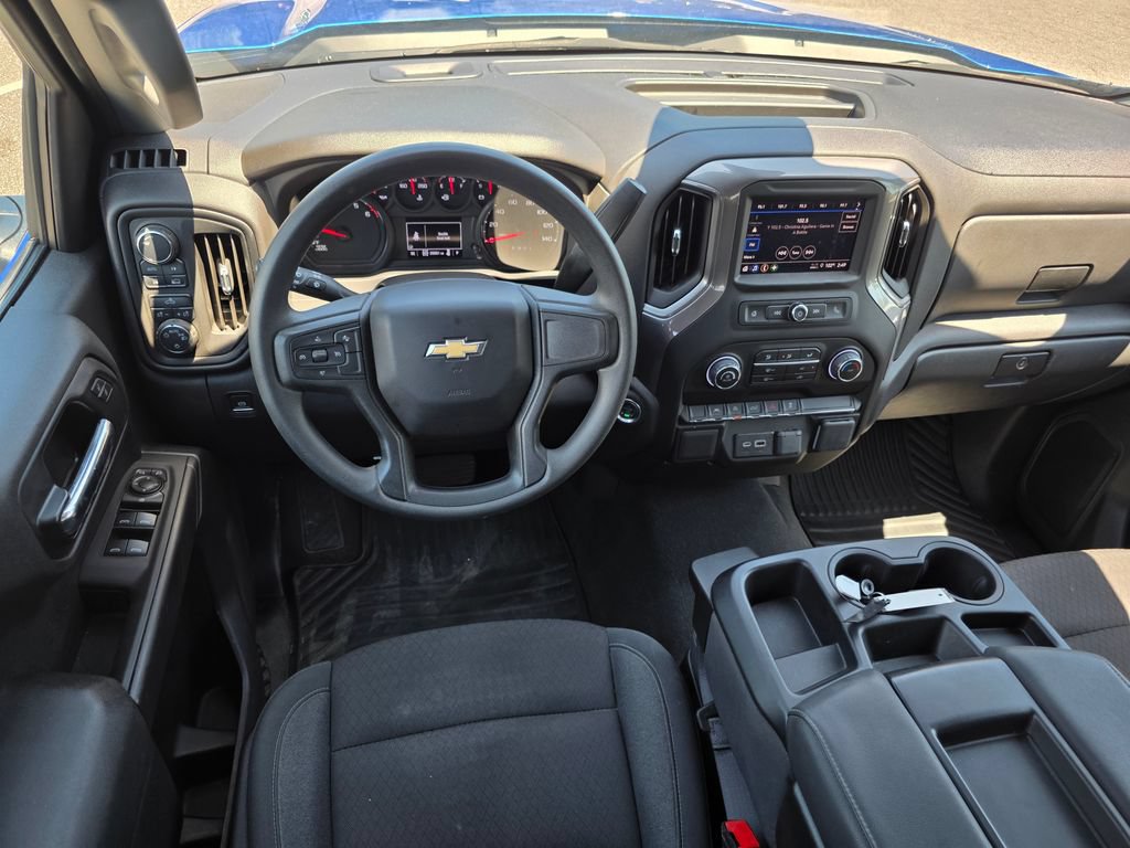 Used 2025 Chevrolet Silverado 1500 Custom AWD/4WD image 27